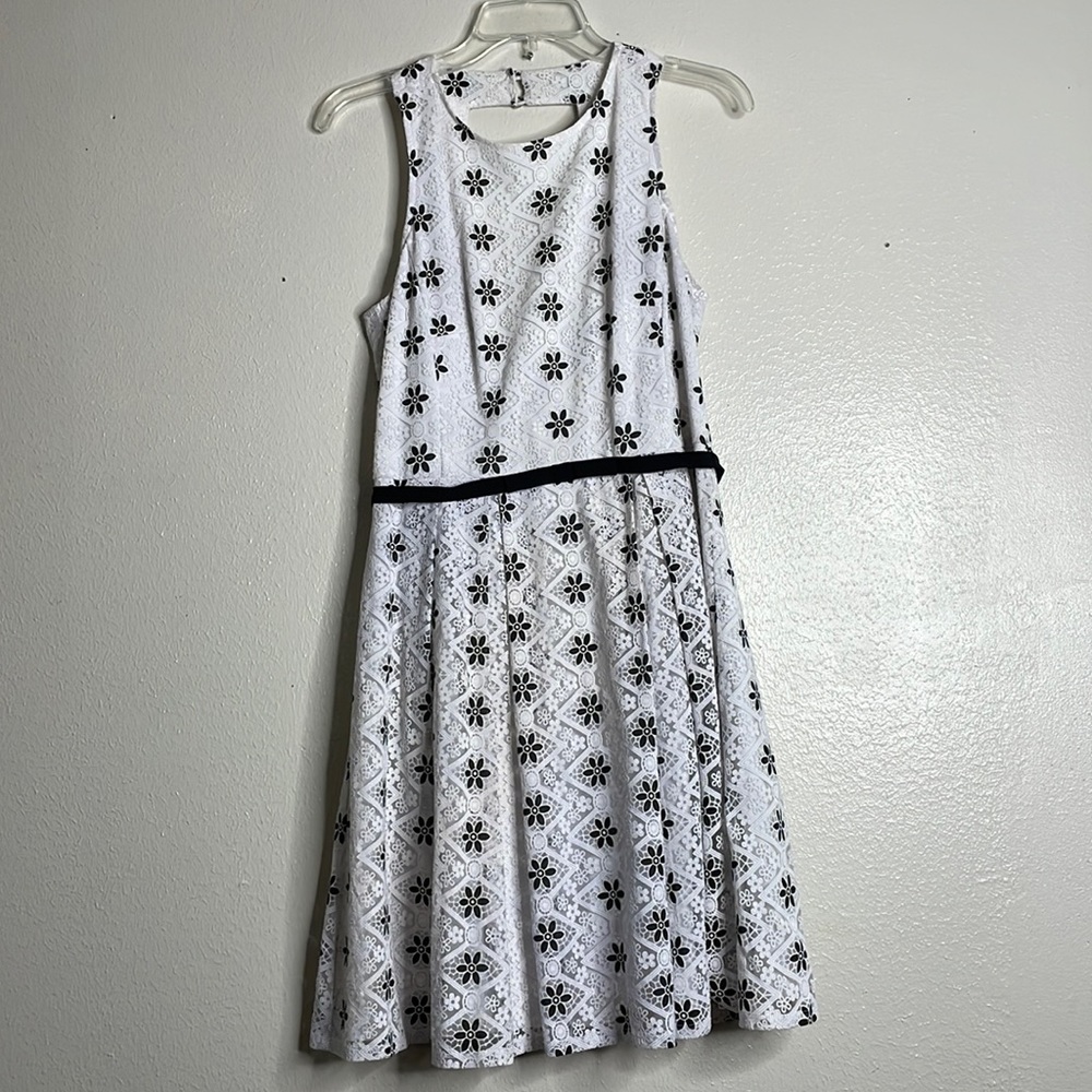 JUST...TAYLOR WOMEN'S DRESS